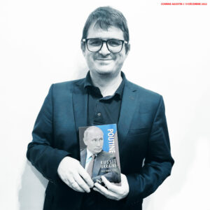 Portrait artistique de Romain BESSONNET à la soirée des auteurs du 19/12/20222. Présentation de son dernier livre :
"Russie & Ukraine : deux peuples frères,"