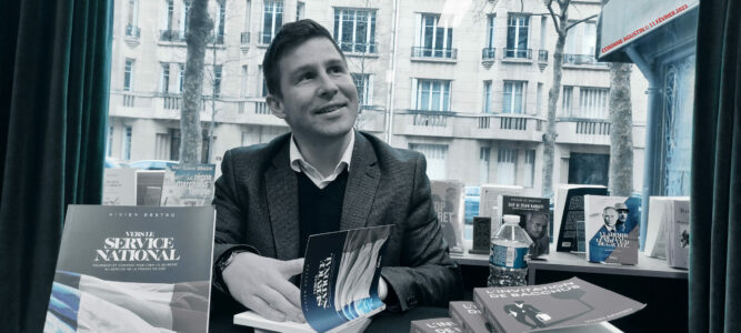 Vivien Destro dédicace son livre "VERS LE SERVICE NATIONAL" à la librairie Vincent (11 Février 2023). VIVIEN DESTRO dédicace son livre VERS LE SERVICE NATIONAL à la librairie Vincent (11 Février 2023).